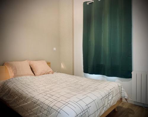 Photo de la galerie de l'établissement bel appartement tout confort, à Bias