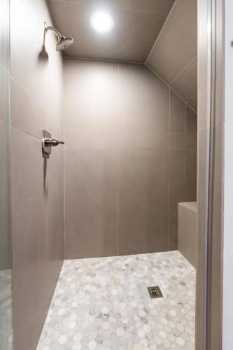 Gallery image of Luxury Chefs Kitchen - OSU/Short North - Sleeps 10 in Milo