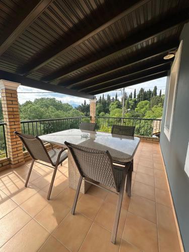 Un balcón o terraza en Liotrivi Suites