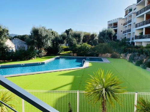 Appartement 74 cita Di sali