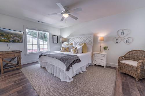 Ένα ή περισσότερα κρεβάτια σε δωμάτιο στο Bridge Creek Inn