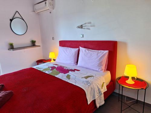 Postel nebo postele na pokoji v ubytování Rhodos City