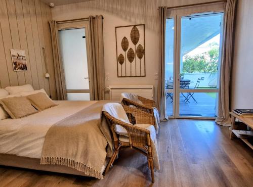 Arcarêve - Grand Studio Deluxe avec terrasse, jardin et accès plage par la résidence