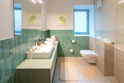 Koupelna v ubytování Apfelland Hideaways