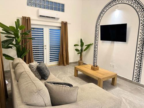 Gallery image of Beach Retreat on Front Street in Philipsburg