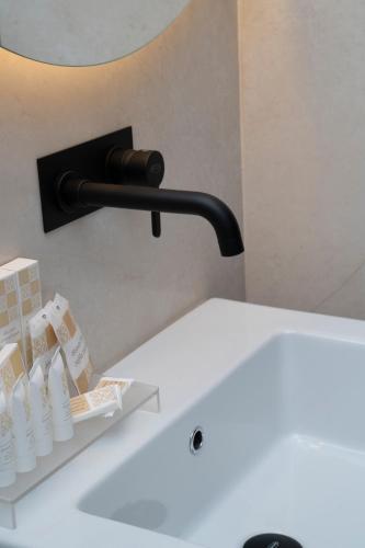 Bilik mandi di Kalinifta Rooms Luxury Style