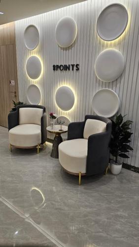 فندق النقاط الثمانية