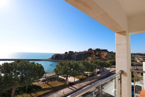Apt Baleeira Sol