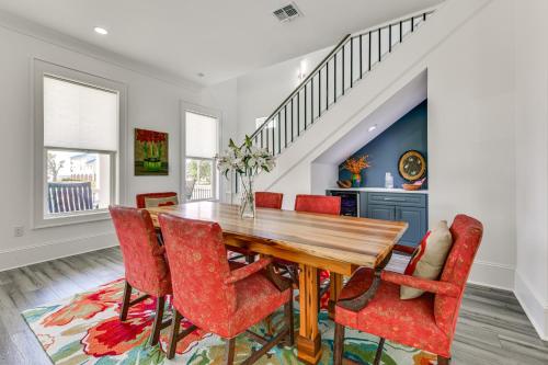 Ruang duduk di Walk to Pass Christian Beach Stunning Family Home