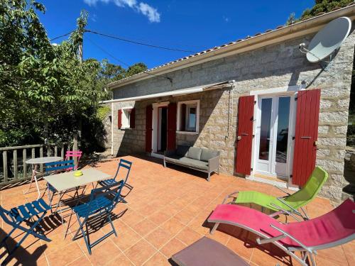 Maison de charme avec vue imprenable sur le golfe de Porto-Vecchio