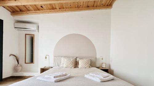 Ein Bett oder Betten in einem Zimmer der Unterkunft Oak House