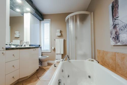 Un baño de Motel Des Cascades