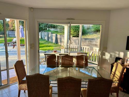 Χώρος καθιστικού στο Villa avec piscine 8p autour du golf