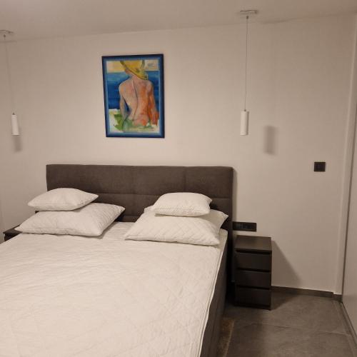 Apartments by the sea Novi Vinodolski - 24414