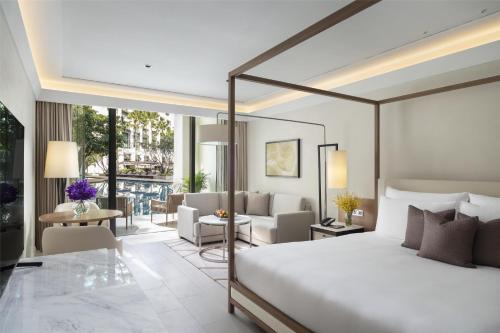Postel nebo postele na pokoji v ubytování Siam Kempinski Hotel Bangkok