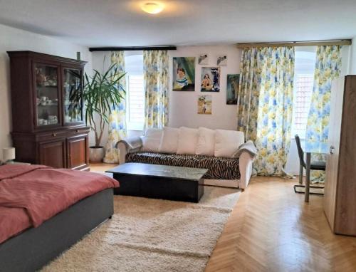 Apartment Julia self-checkin