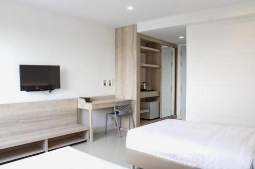 Μια τηλεόραση ή/και κέντρο ψυχαγωγίας στο Pannara Hotel