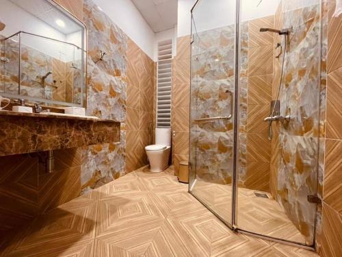 Koupelna v ubytování La Roza Dalat Boutique Hotel