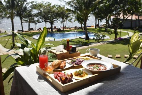 Еда / где поесть недалеко от курортного отеля