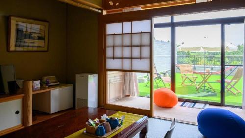 Ruang duduk di Taichou no Mori