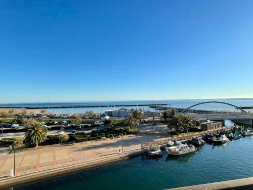 Appartement 2 pièces avec parking et climatisation à Sète - FR-1-338-419