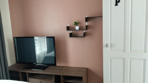 TV a/nebo společenská místnost v ubytování Rumah Jebat Guesthouse with Private Pool 5 Bedroom