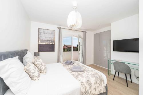 Sumptuous villa - AC- 6BR- 12P- Cannes