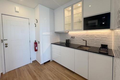 Studio on Alvor's Beach by amcf