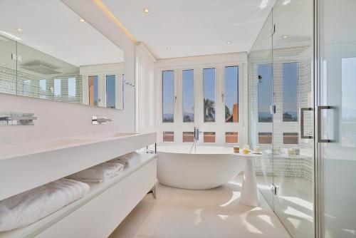 Penthouse by the Beach