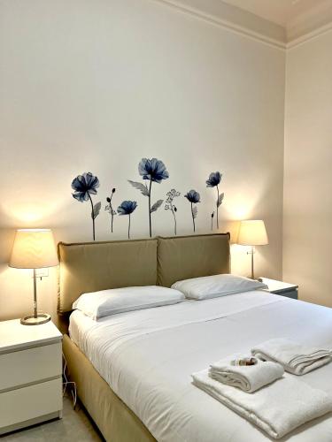 Elegant and with terrace, 15 min from Navigli and the center