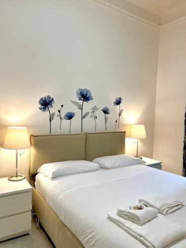Elegant and with terrace, 15 min from Navigli and the center