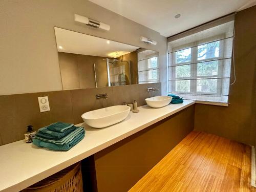 Ένα μπάνιο στο Historic Bastide Near Thoronet Abbey