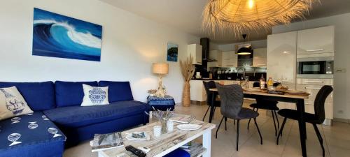 Apartment Blue Riviera - am Strand mit Meerblick und Pool by Riviera HomeLife