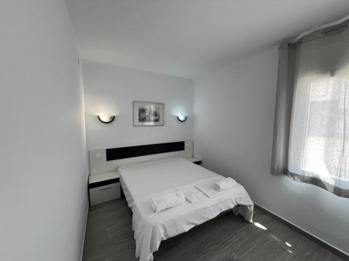 Bonito Apartamento en el centro de Rosas AV-78