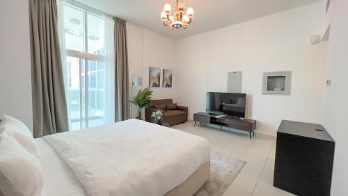 TV a/nebo společenská místnost v ubytování HomesGetaway-Cozy Studio in Glitz 1 by Danube