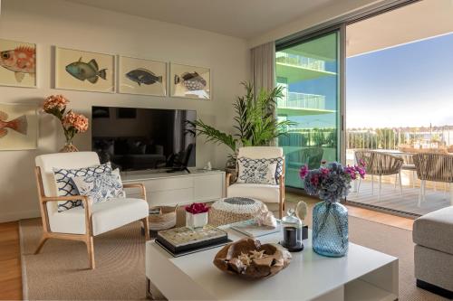 Beachfront at Bayline