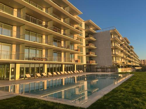 Beachfront at Bayline