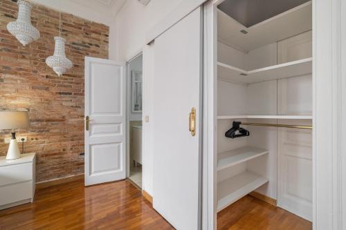 Stay Unique Apartment Creu Coberta II
