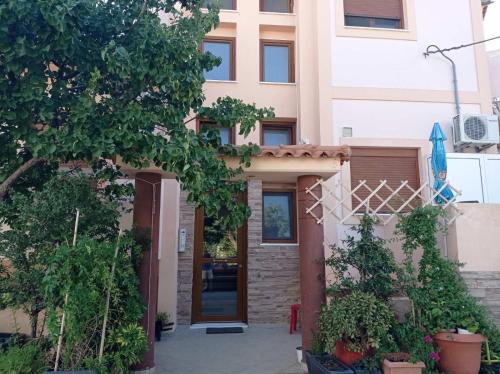 Gallery image of Eleni's Apartments in Iraion