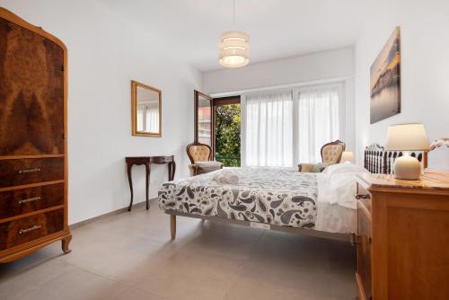Ένα ή περισσότερα κρεβάτια σε δωμάτιο στο Segesta Charming Home