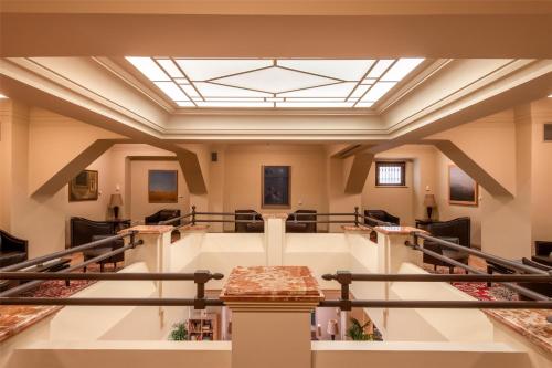 a view of the lobby of a building with a skylight at Best Western Hotel Stella d'Italia in Marsala