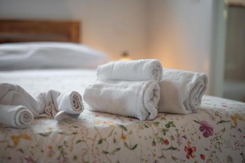 Ein Bett oder Betten in einem Zimmer der Unterkunft Albergo Pietriccio Rosso