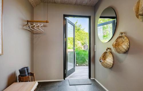 Gambar di galeri bagi Gorgeous Home In Sønder Stenderup di Sønder Stenderup