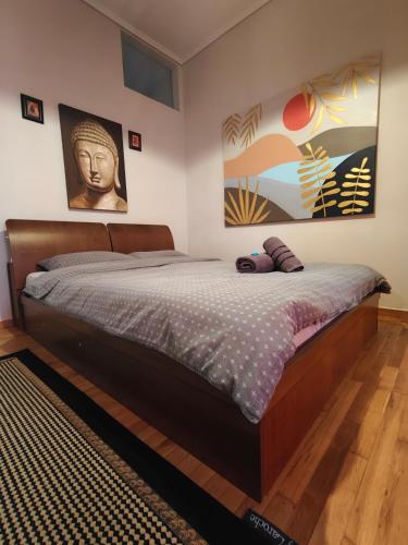 Art Interior Apartment in Athens next to Metro Stations & All Hospitals
