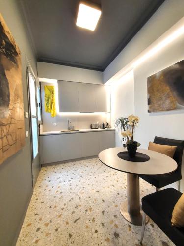 Art Gallery Apartment