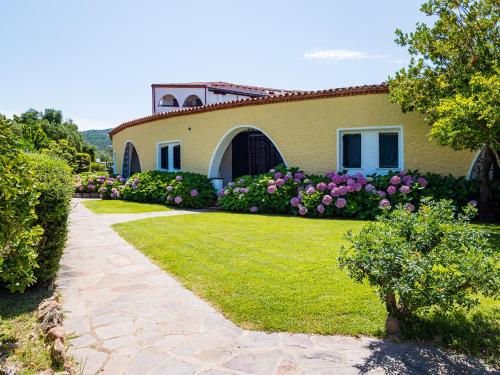 Κήπος έξω από το La Rotonda Cottages - Klodge