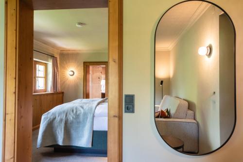 Postel nebo postele na pokoji v ubytování Landhaus Christl am See