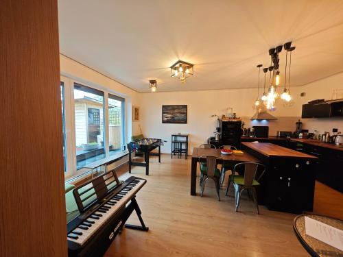 Family, party Apartament