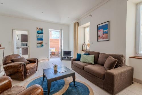 Maison de vacances en plein cœur des Sables Garage privé