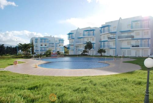 Bazén v ubytování Appartement Riviera Beach Cabo nebo v jeho okolí